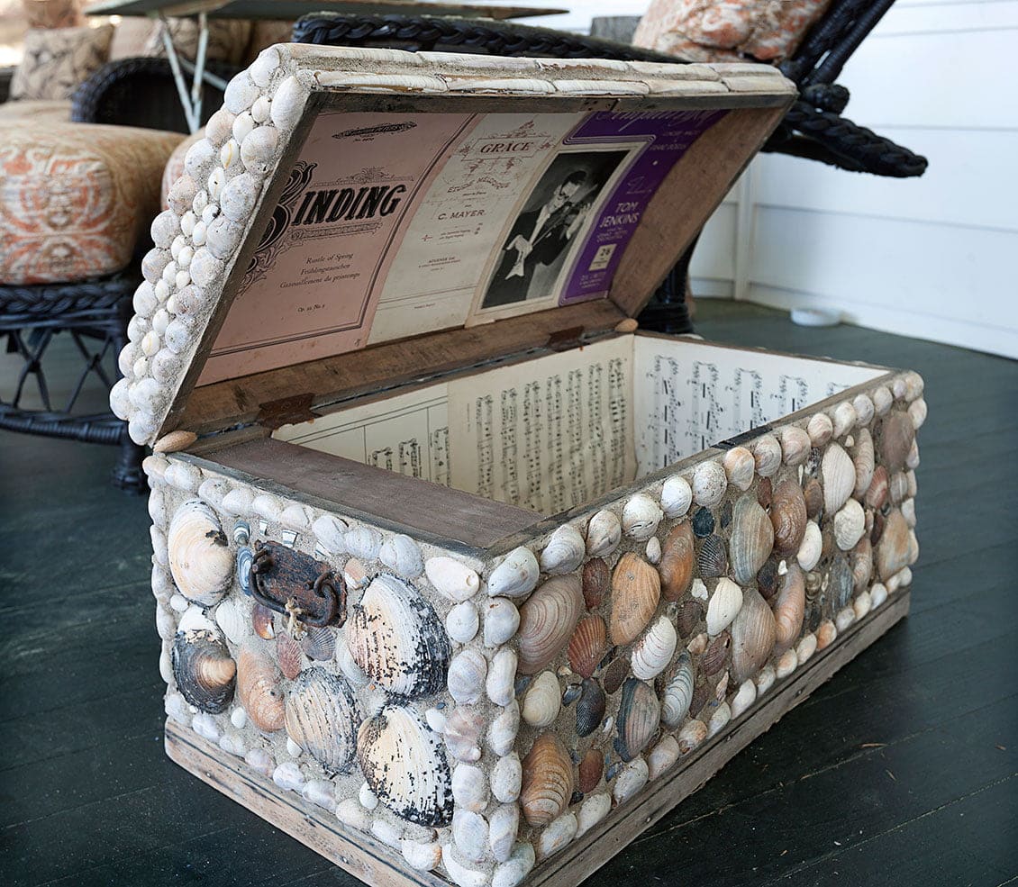 Shell-Box