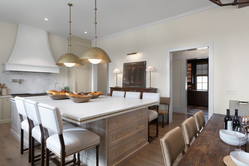 32 copy_Revised A kitchen island that is customized to how you cook.